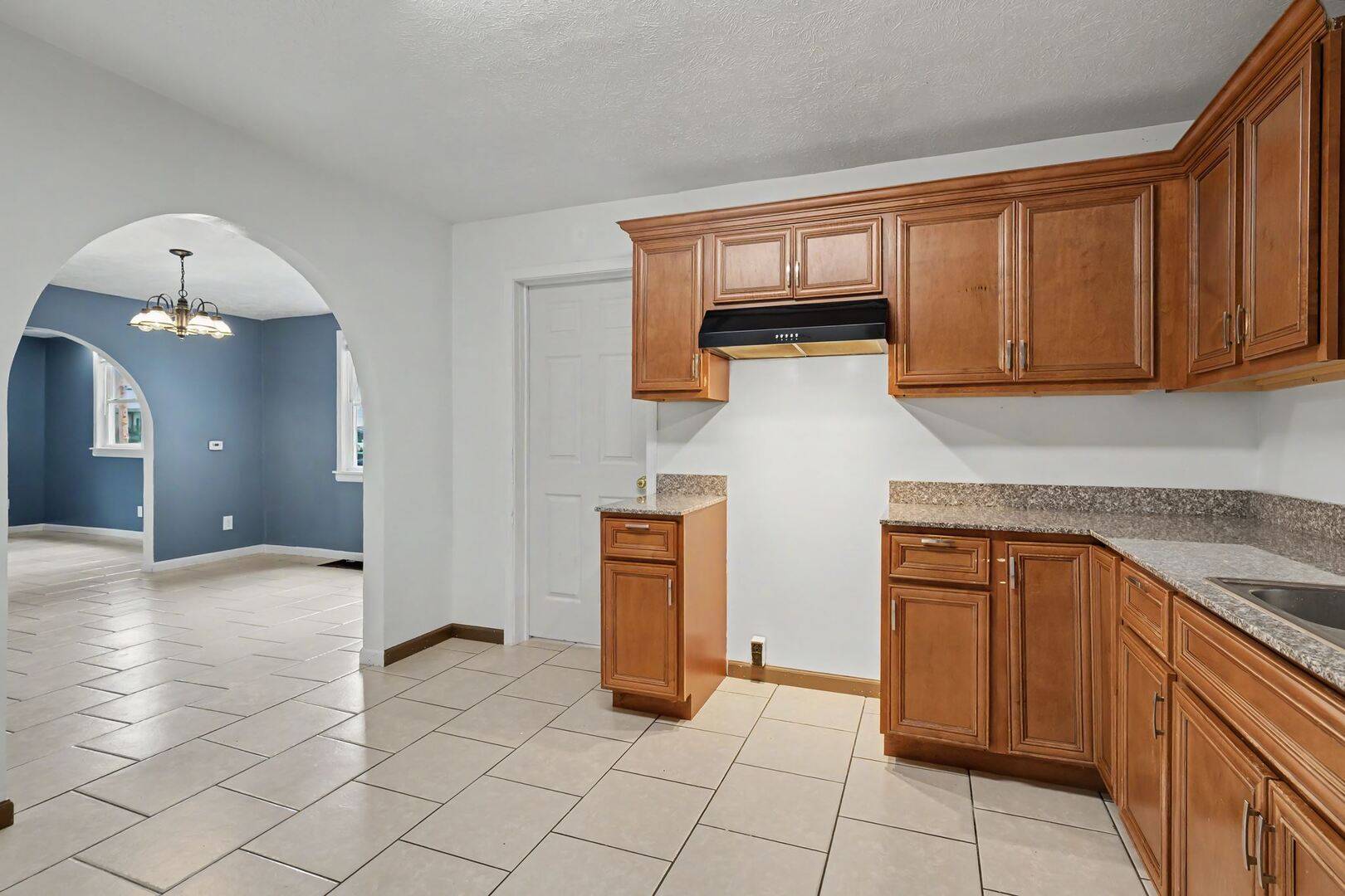 306 W Main ST, Stanford, IL 61774
