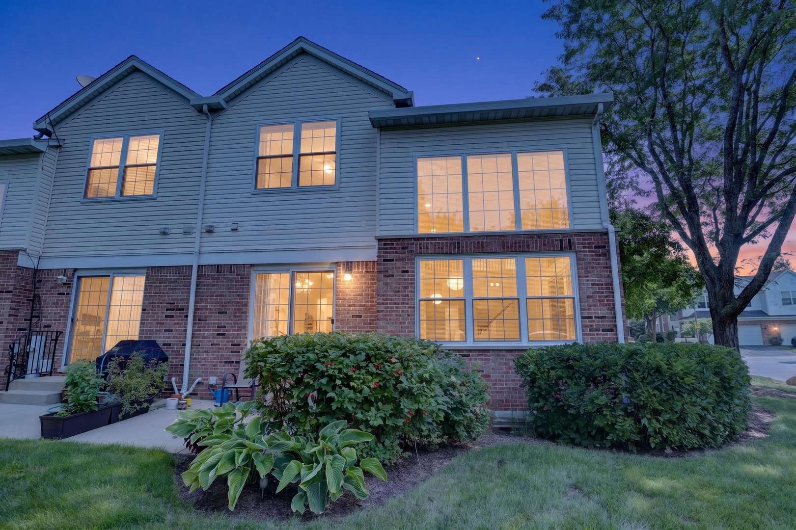 140 Bay DR, Itasca, IL 60143