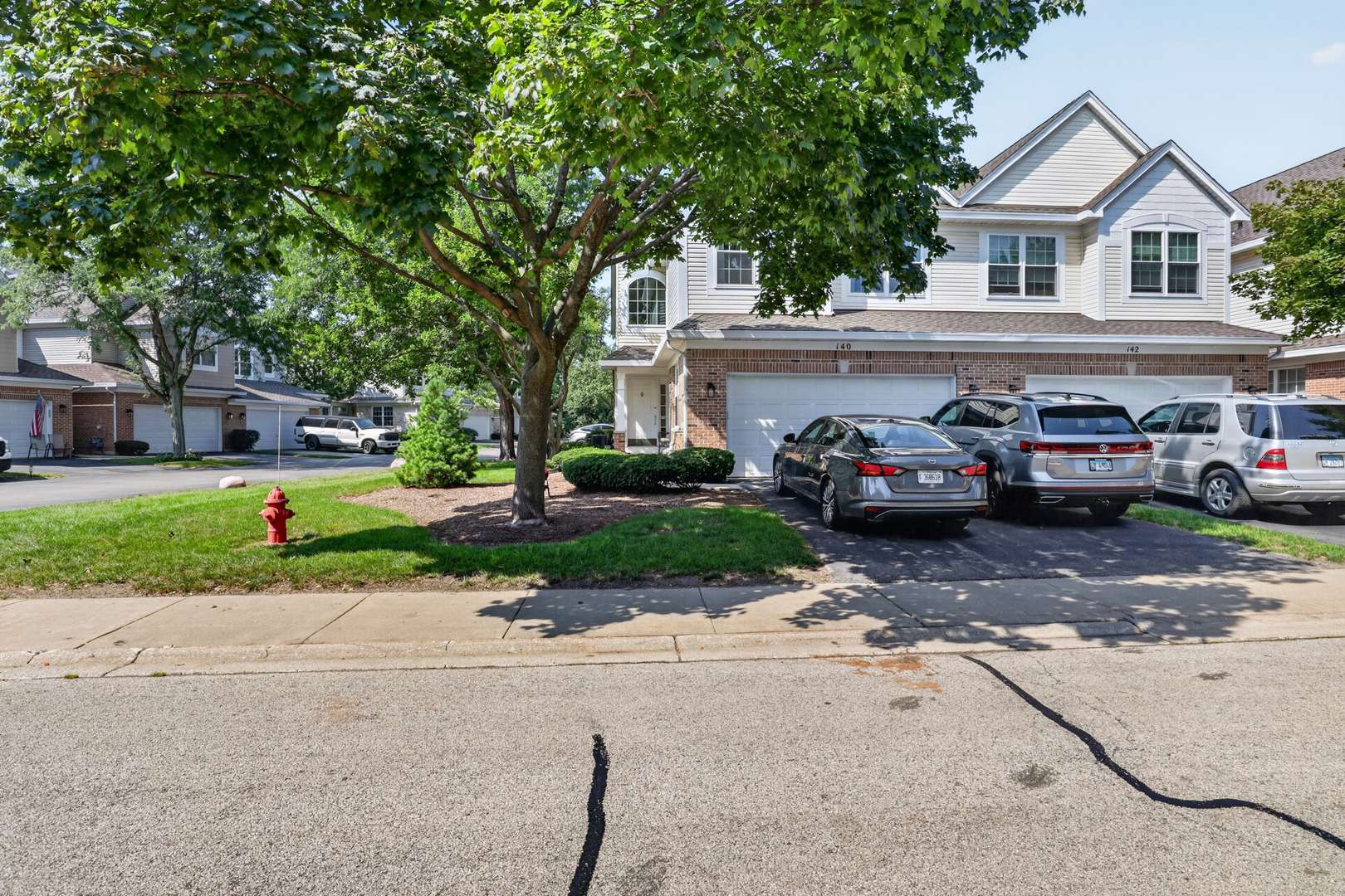 140 Bay DR, Itasca, IL 60143