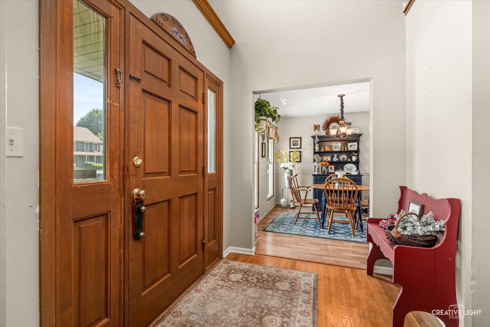 506 Bede CIR, North Aurora, IL 60542