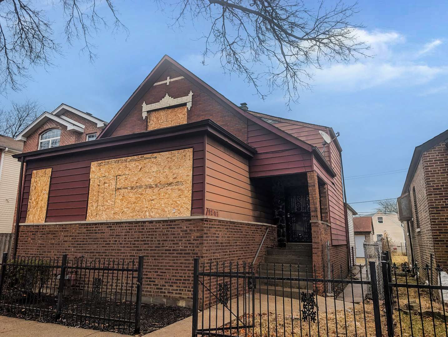 9207 S Ellis AVE, Chicago, IL 60619