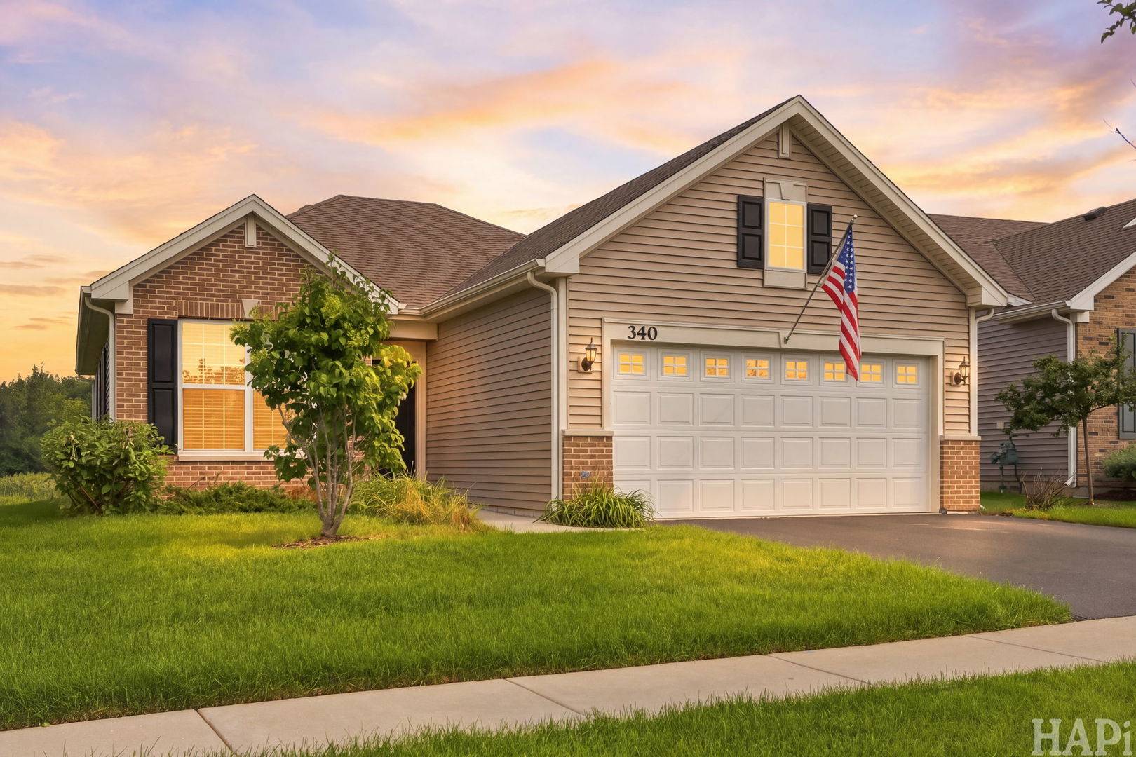 340 Brighton CT, Volo, IL 60020