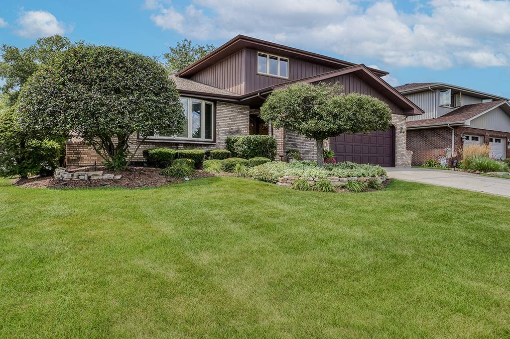 15614 S Badger LN, Homer Glen, IL 60491