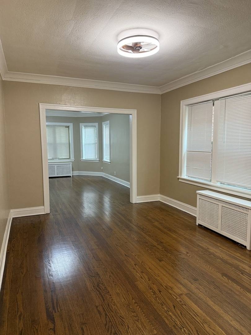 10240 S Eberhart AVE #1, Chicago, IL 60628