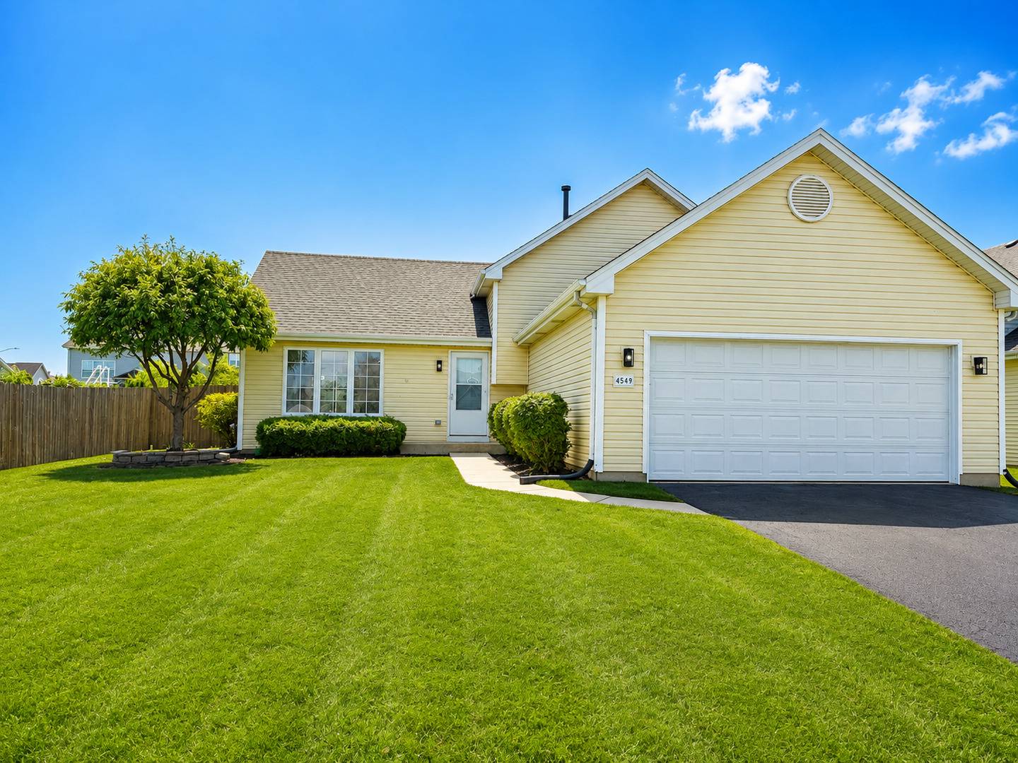 4549 W Tulip AVE, Monee, IL 60449