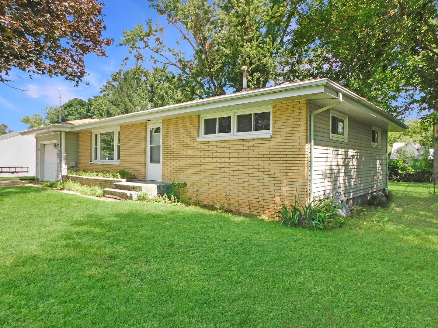 519 Ravine ST, South Beloit, IL 61080