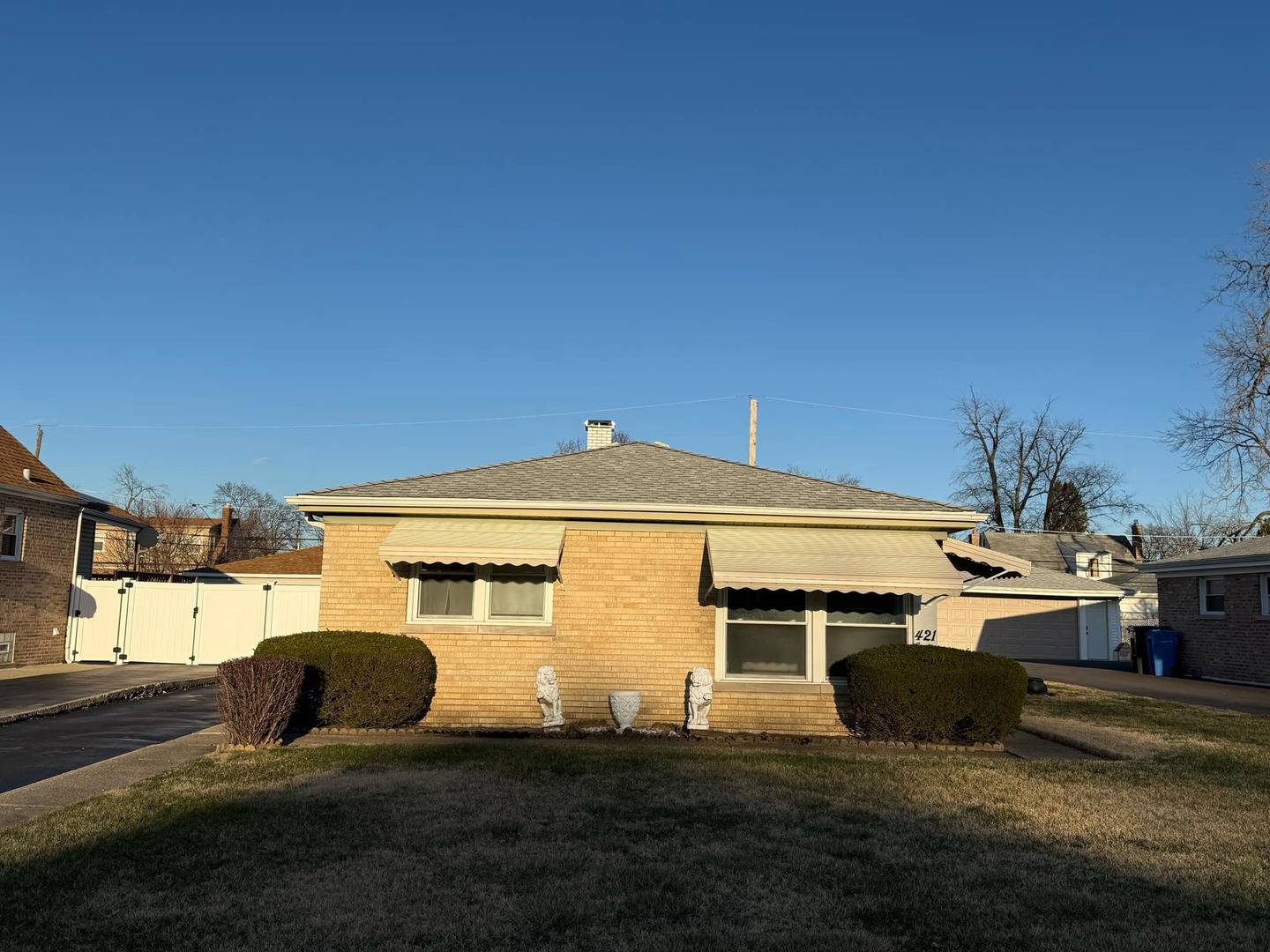 421 Hyde Park AVE, Hillside, IL 60162