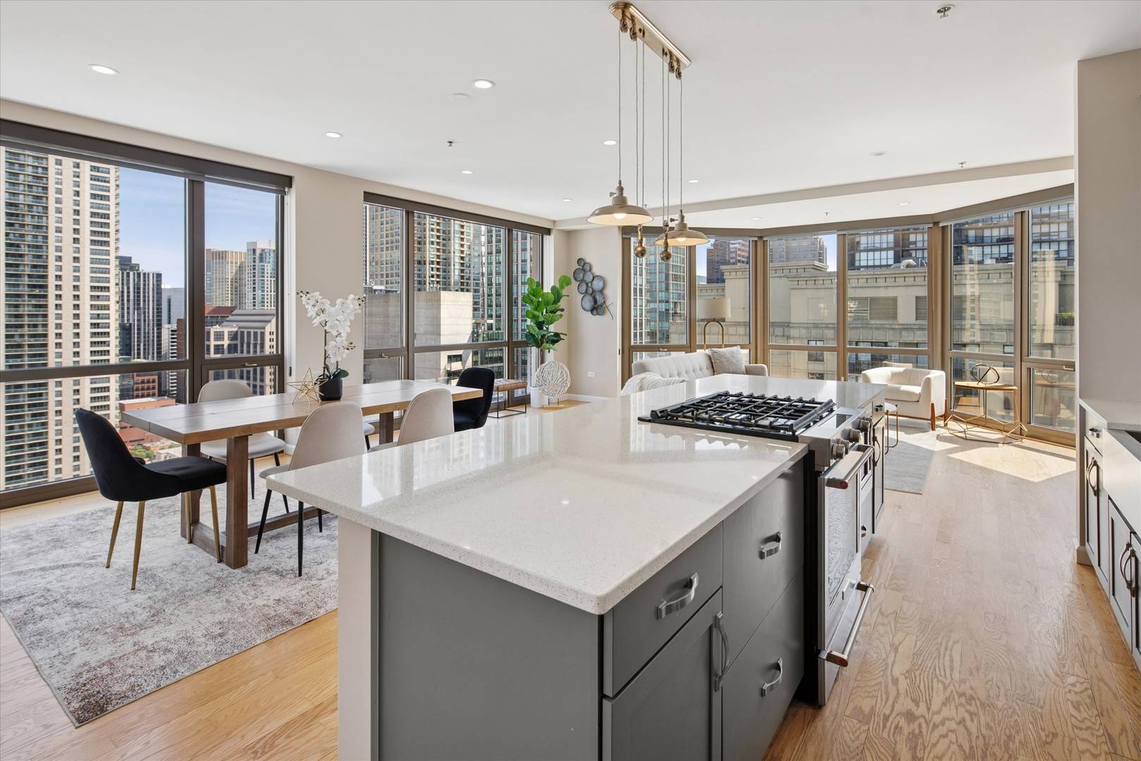 635 N Dearborn ST #2803, Chicago, IL 60654