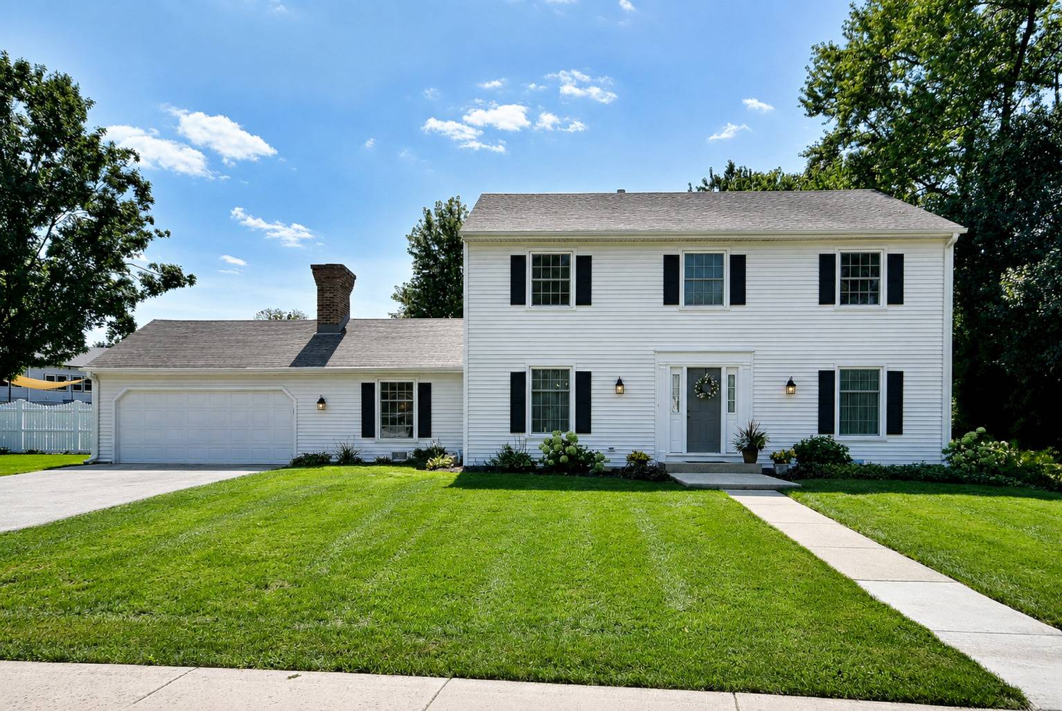 6S370 New Castle RD, Naperville, IL 60540
