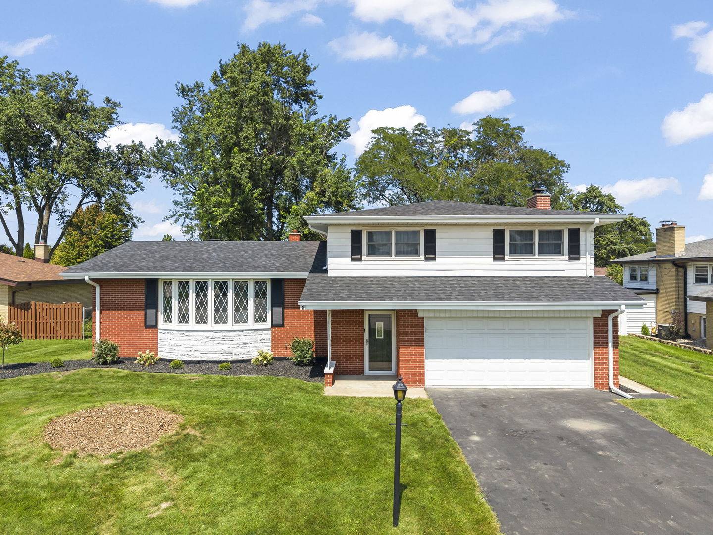 6120 W 129th ST, Palos Heights, IL 60463