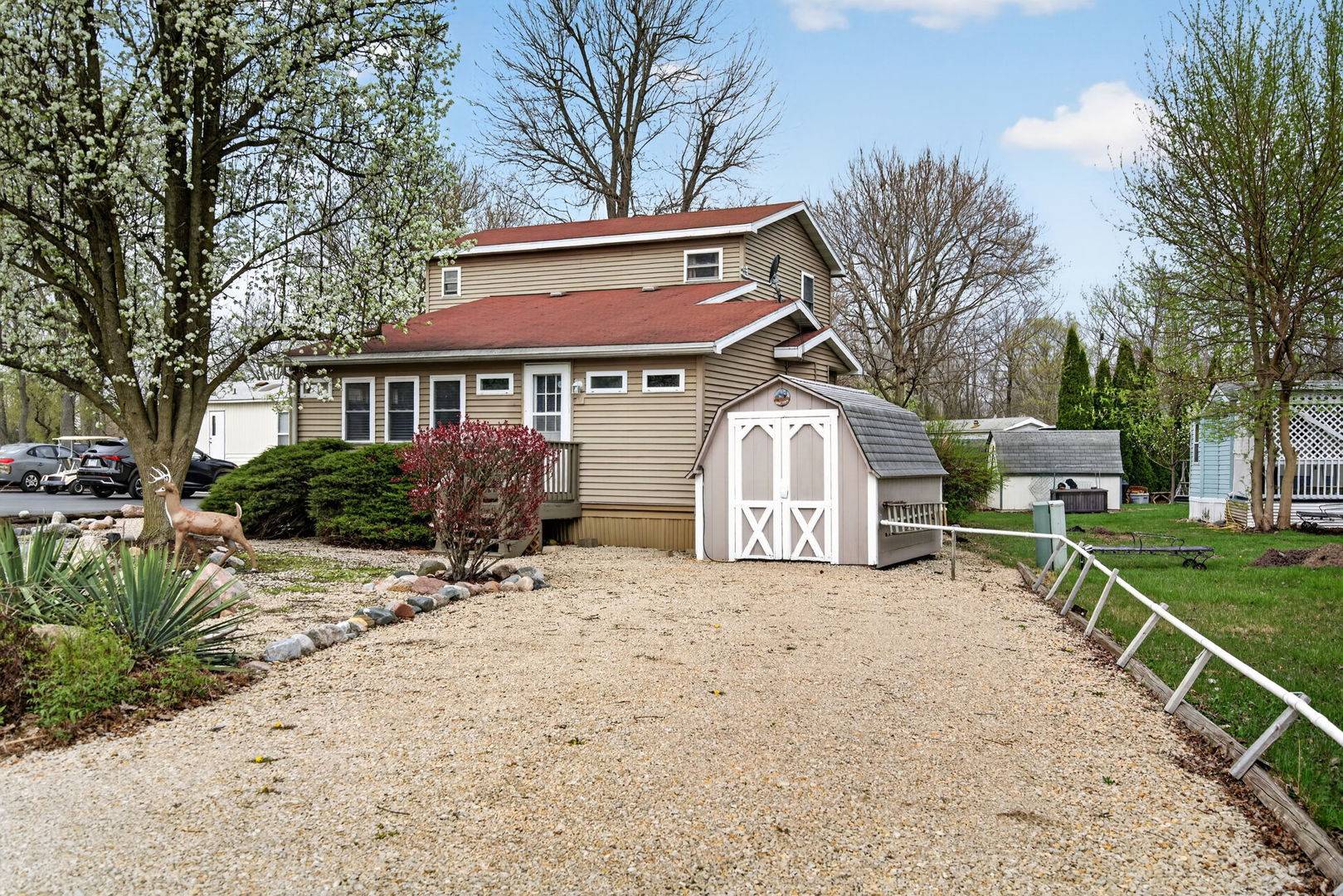 1 Largemouth LN, Wilmington, IL 60481