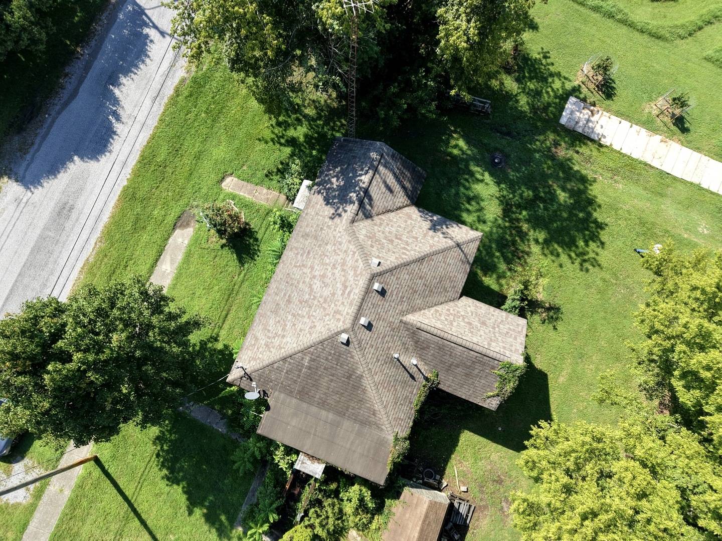 201 W 8th ST, West Frankfort, IL 62896