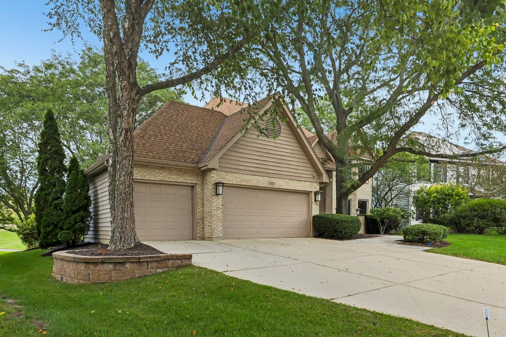 1504 Greenlake DR, Aurora, IL 60502