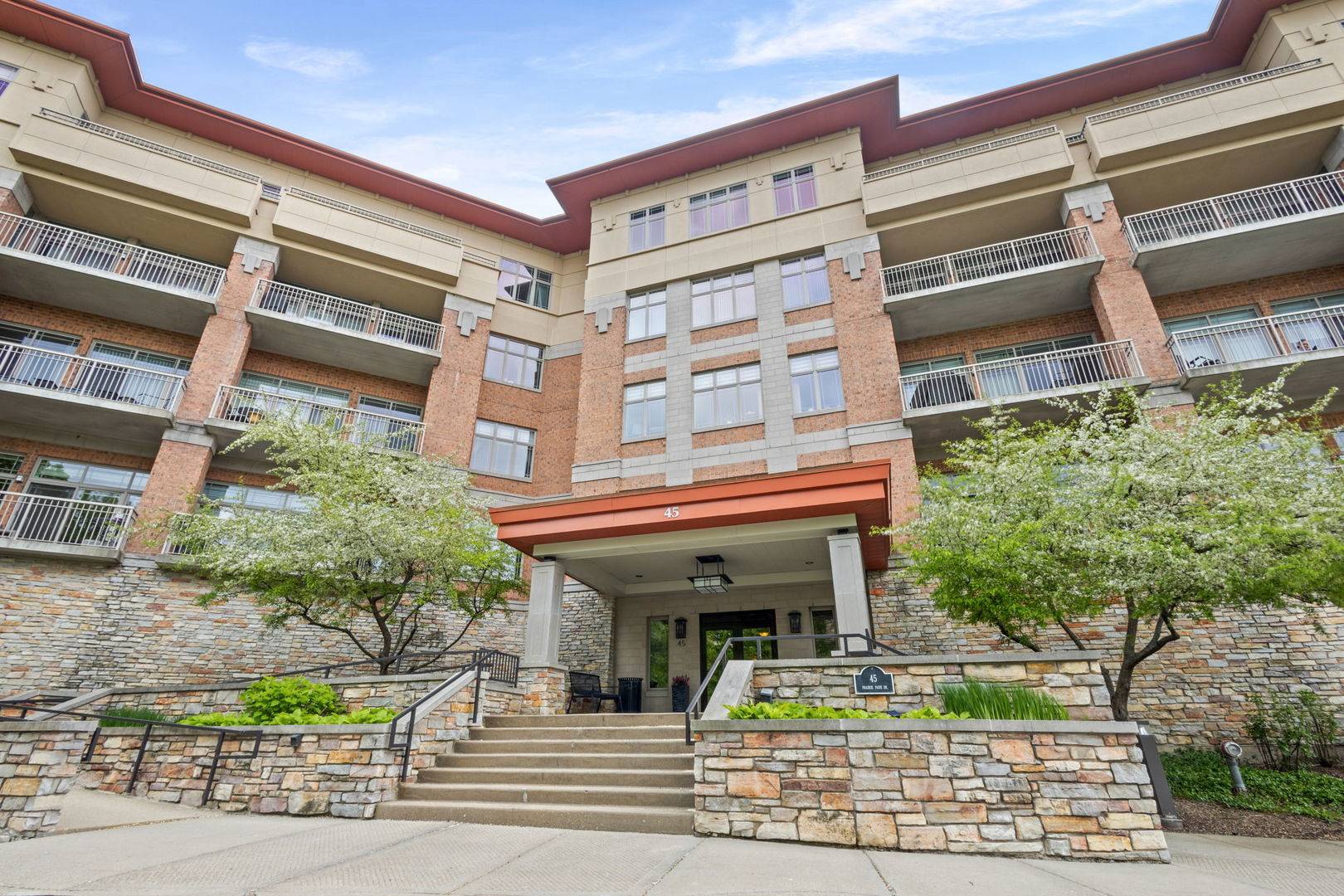 45 Prairie Park DR #509, Wheeling, IL 60090