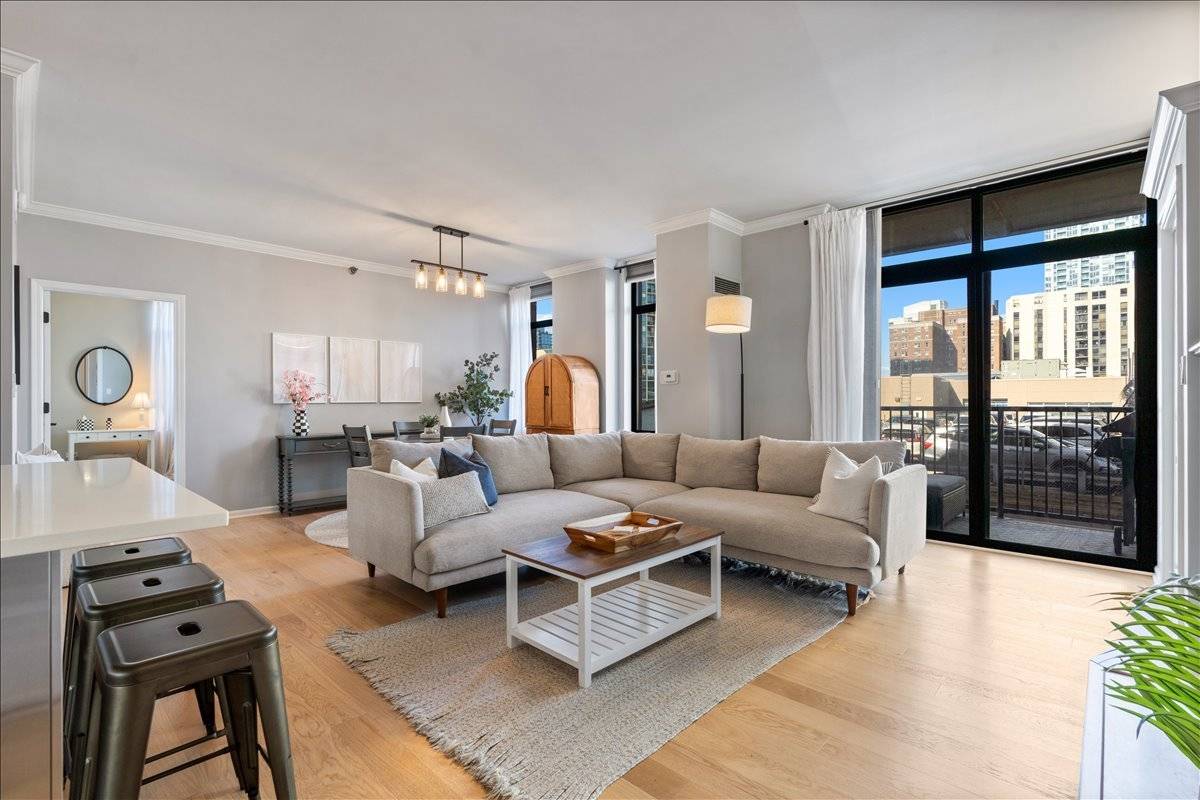 1122 N DEARBORN ST #7E, Chicago, IL 60610