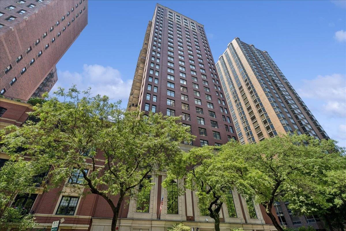 1122 N DEARBORN ST #7E, Chicago, IL 60610