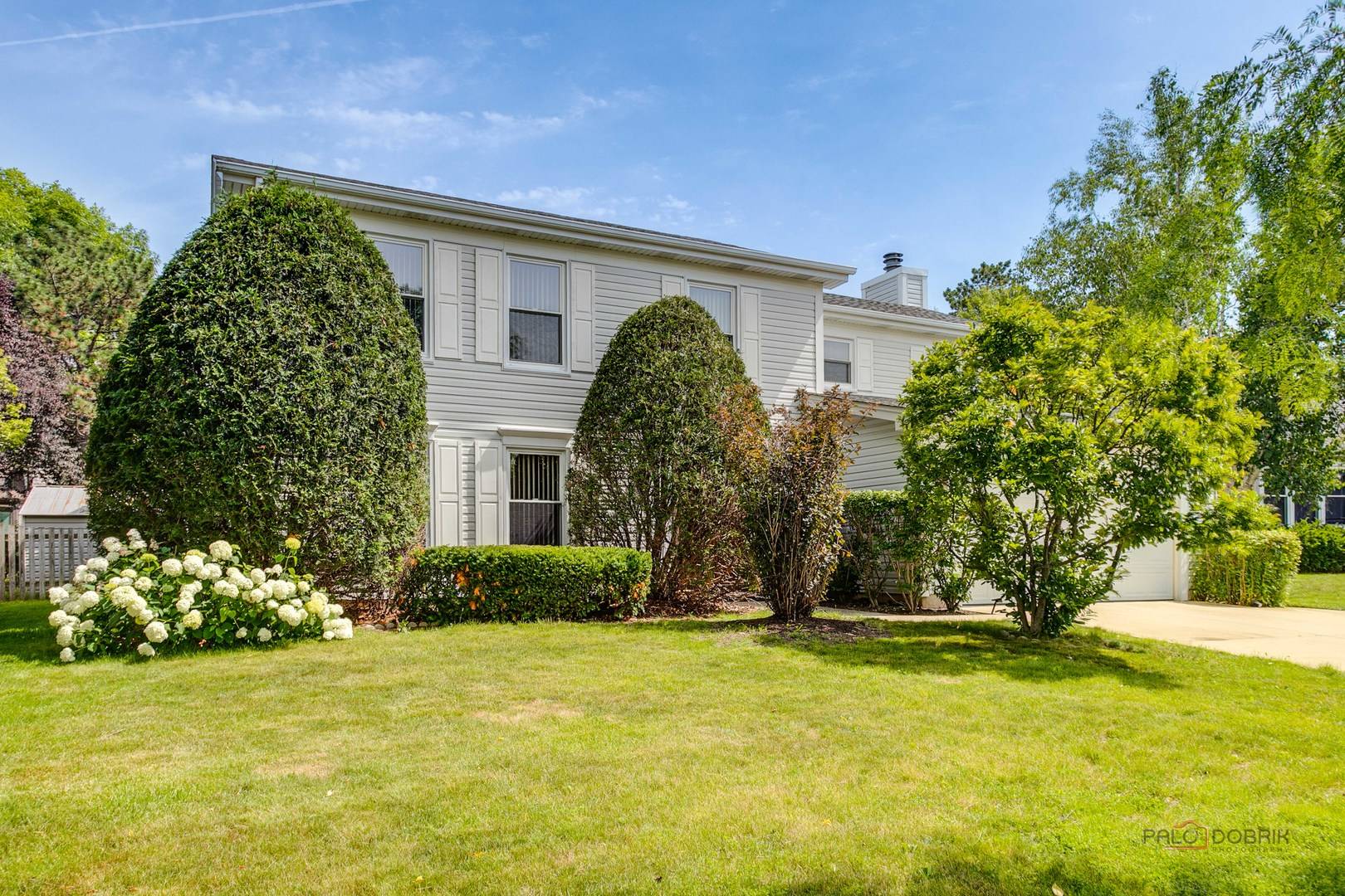 410 Lamont TER, Buffalo Grove, IL 60089