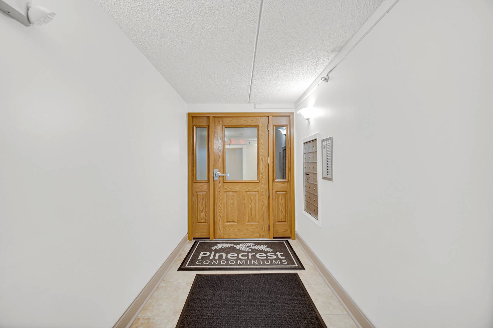 225 E Wing ST #302, Arlington Heights, IL 60004