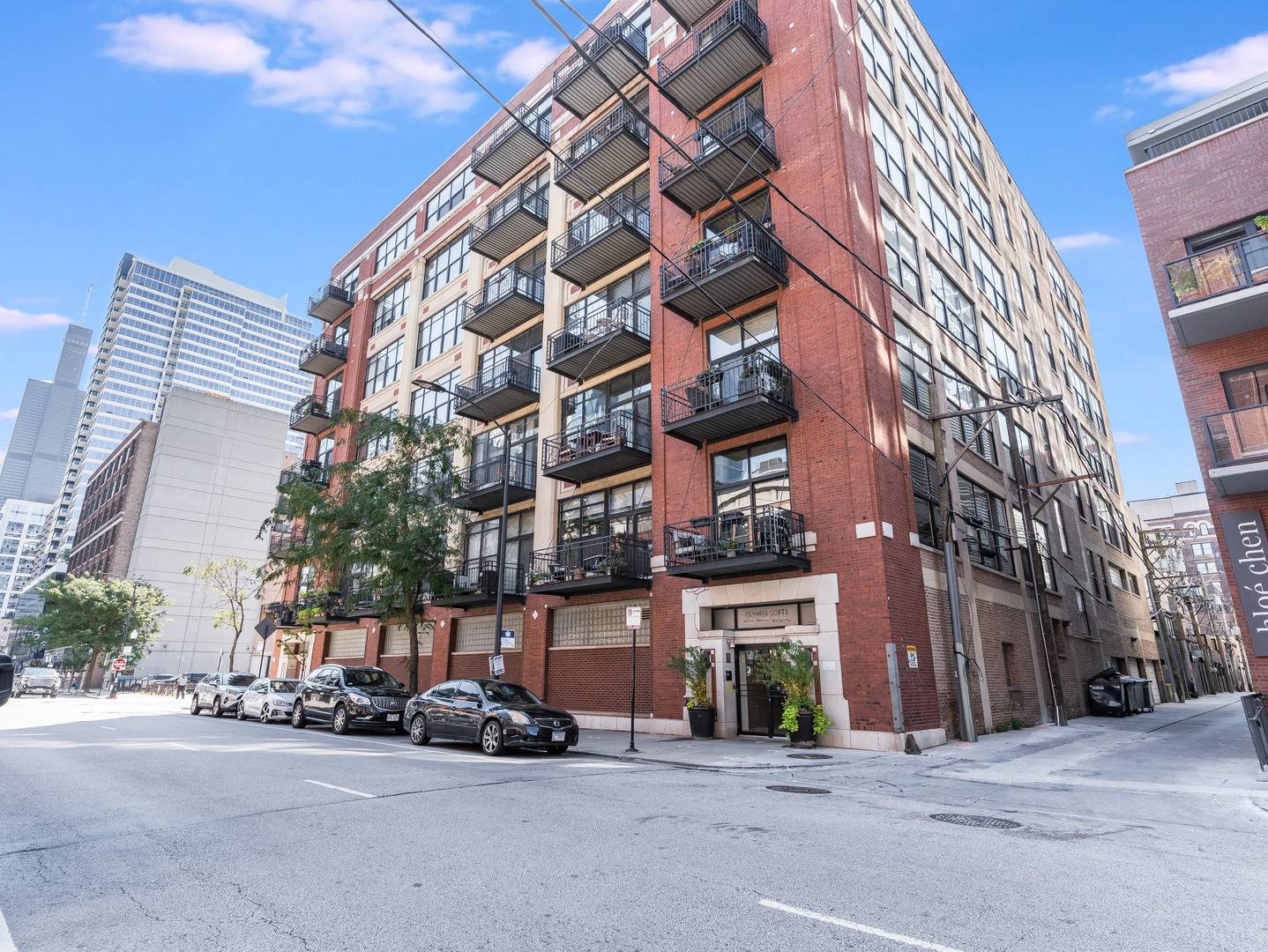 843 W Adams ST #611, Chicago, IL 60607