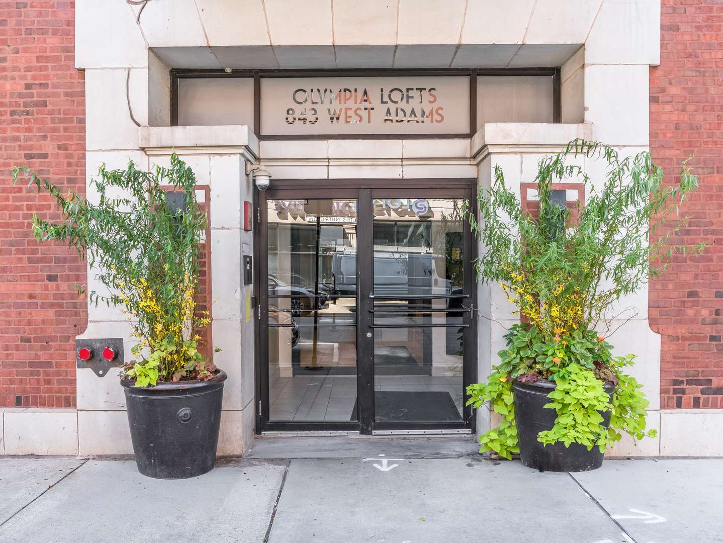 843 W Adams ST #611, Chicago, IL 60607
