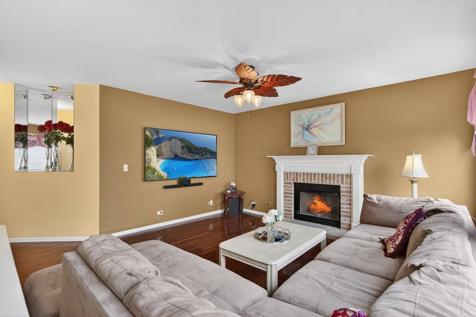 320 Starwood PASS, Lake In The Hills, IL 60156