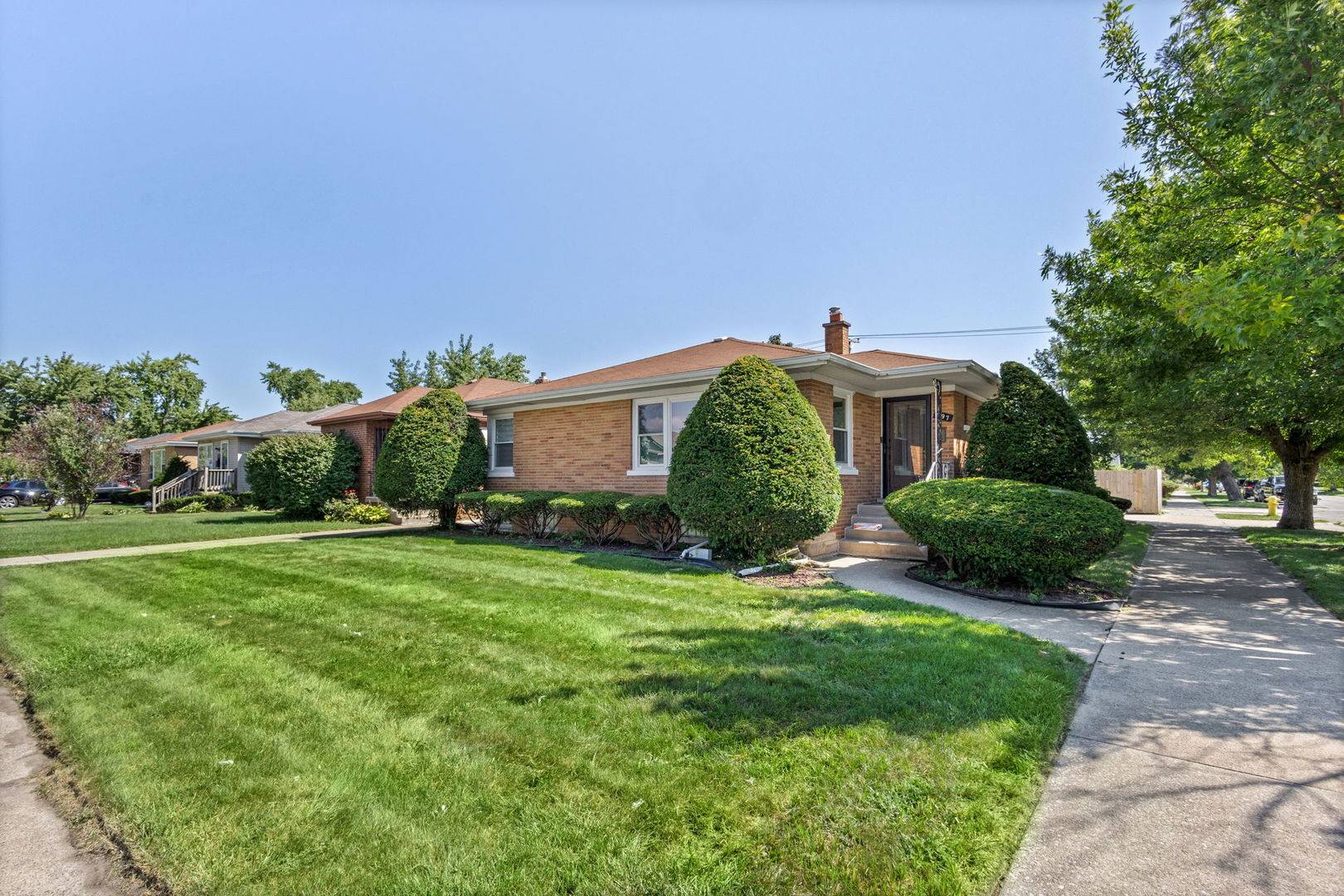 997 Wentworth AVE, Calumet City, IL 60409