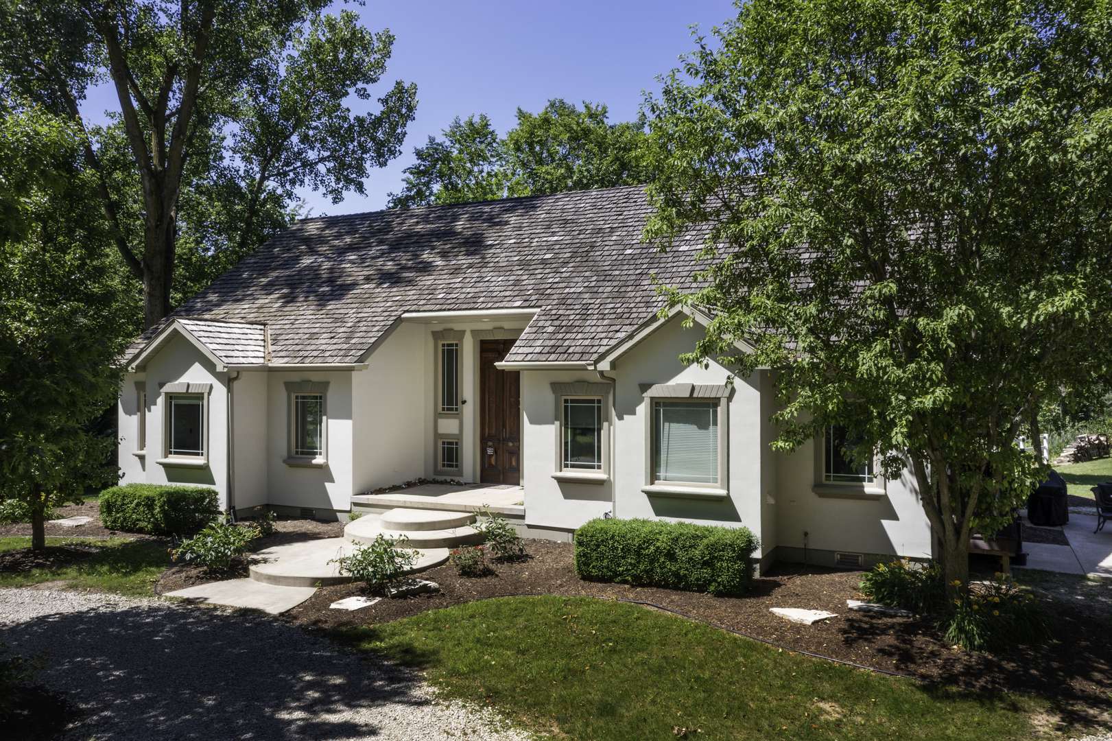 1199 N 27th RD, Ottawa, IL 61350