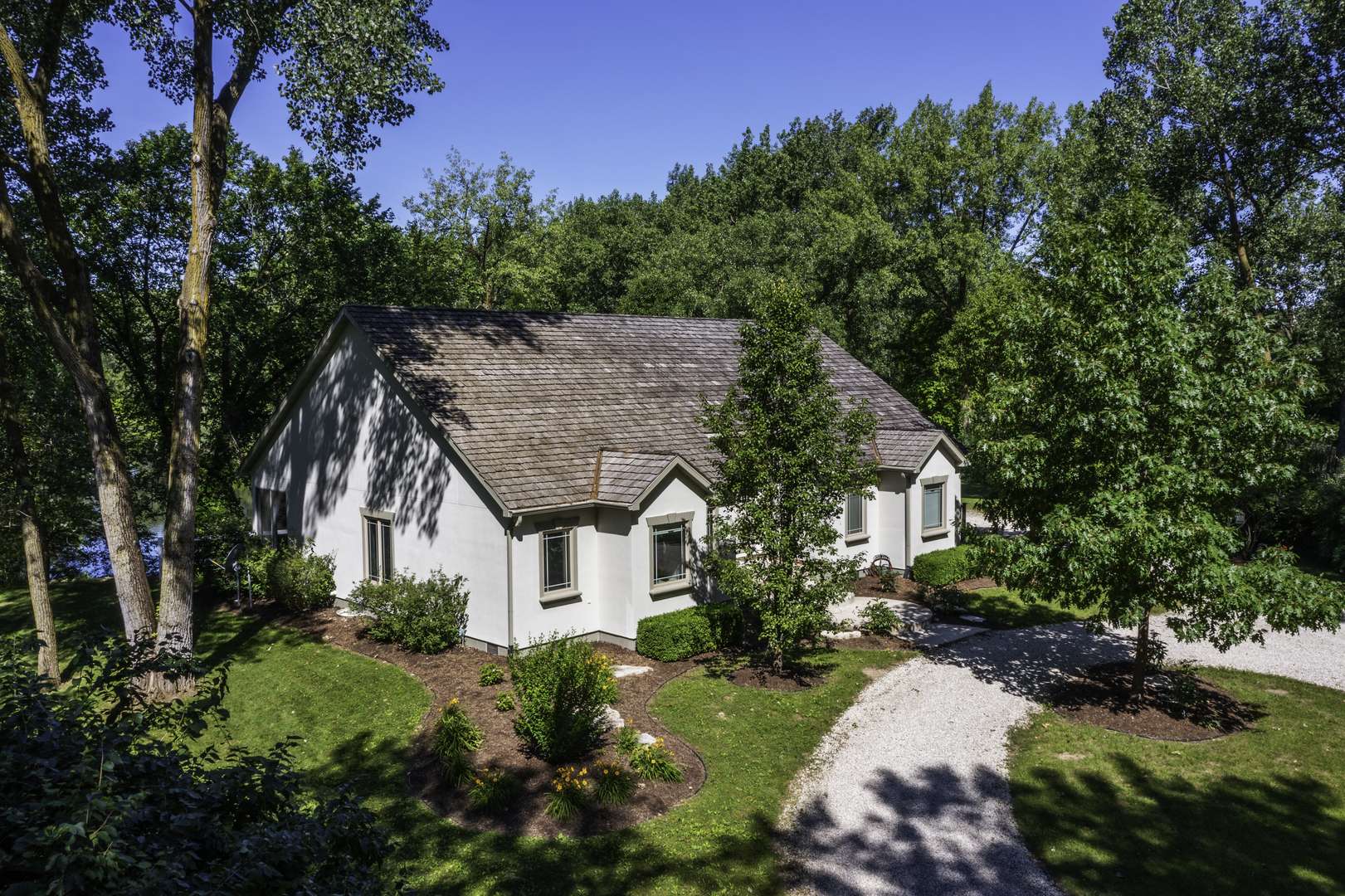 1199 N 27th RD, Ottawa, IL 61350