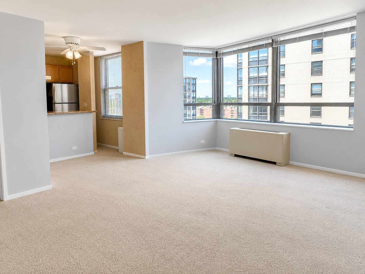 5701 N Sheridan RD #16N, Chicago, IL 60660