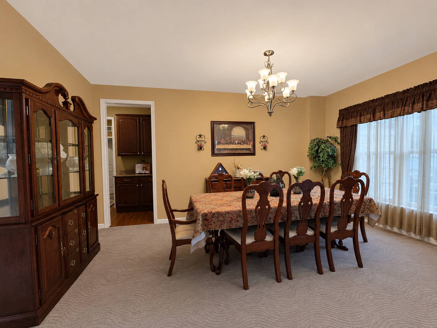 4 Snead CT, Bolingbrook, IL 60490