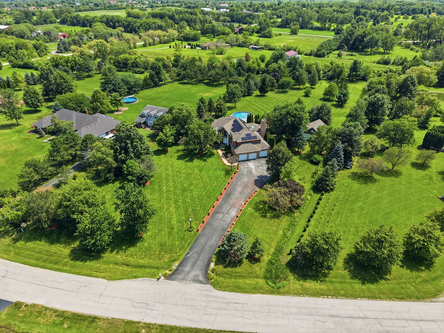 7303 W Ethan CT, Monee, IL 60449