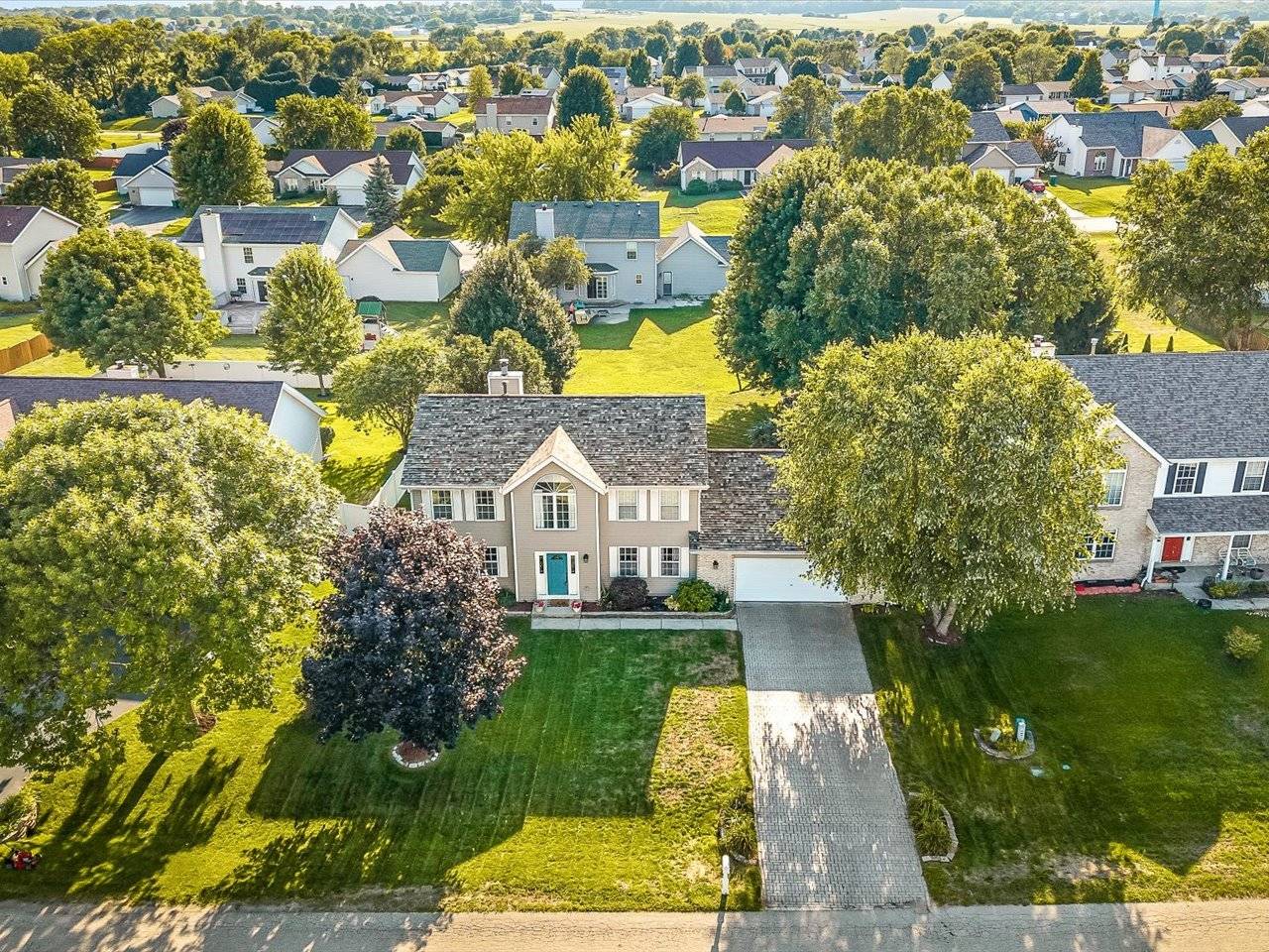 10892 Chicory Ridge WAY, Roscoe, IL 61073