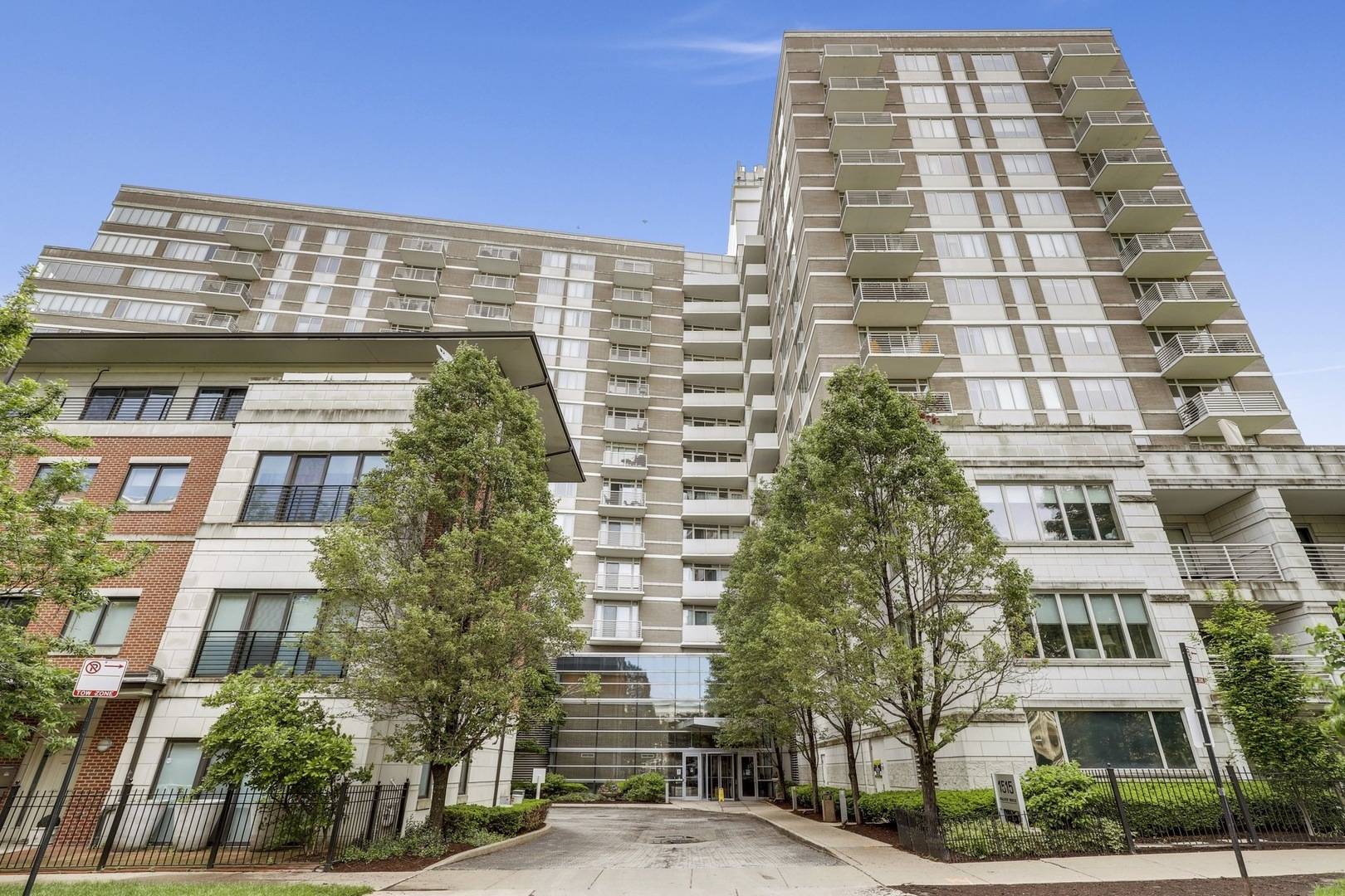 1515 S Prairie AVE #506, Chicago, IL 60605