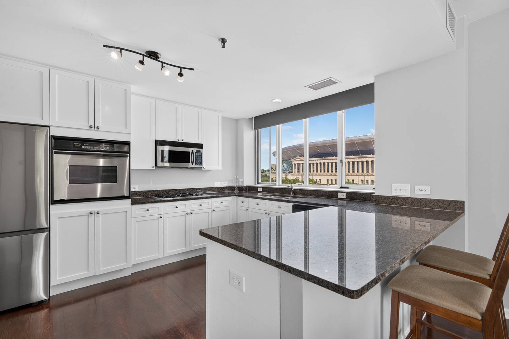 1515 S Prairie AVE #506, Chicago, IL 60605