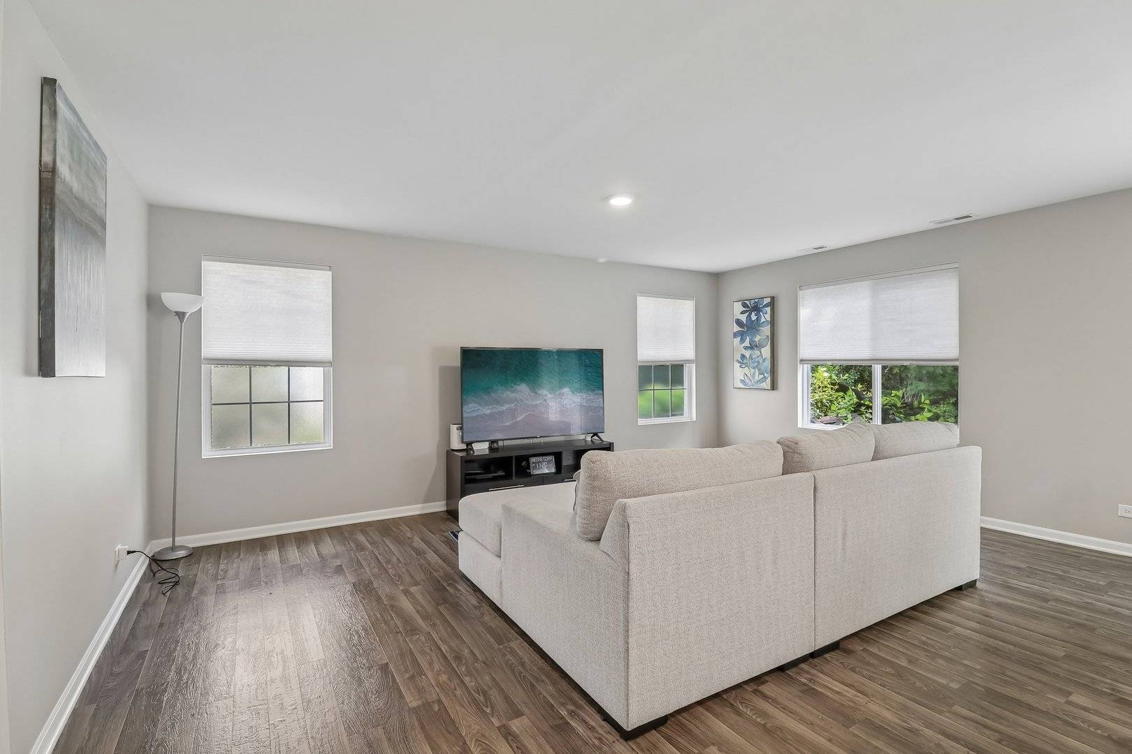 1133 Westlake DR, Cary, IL 60013