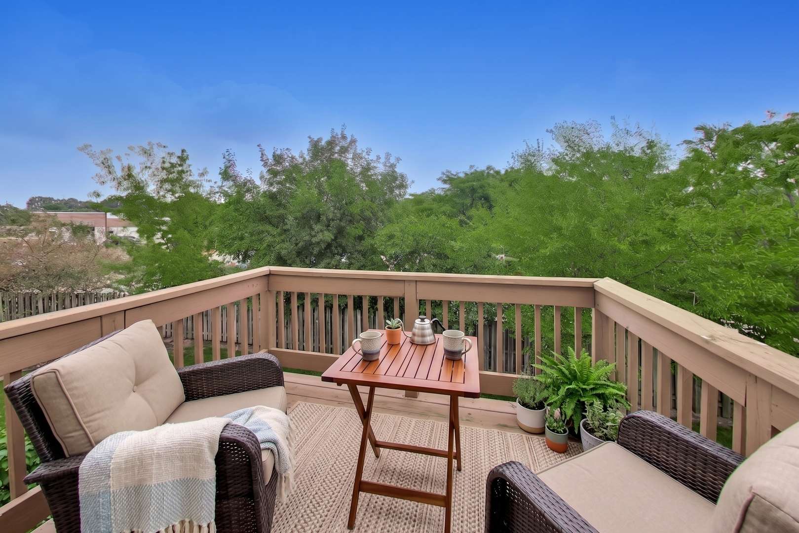 1435 Quincy Bridge CT, Bartlett, IL 60103