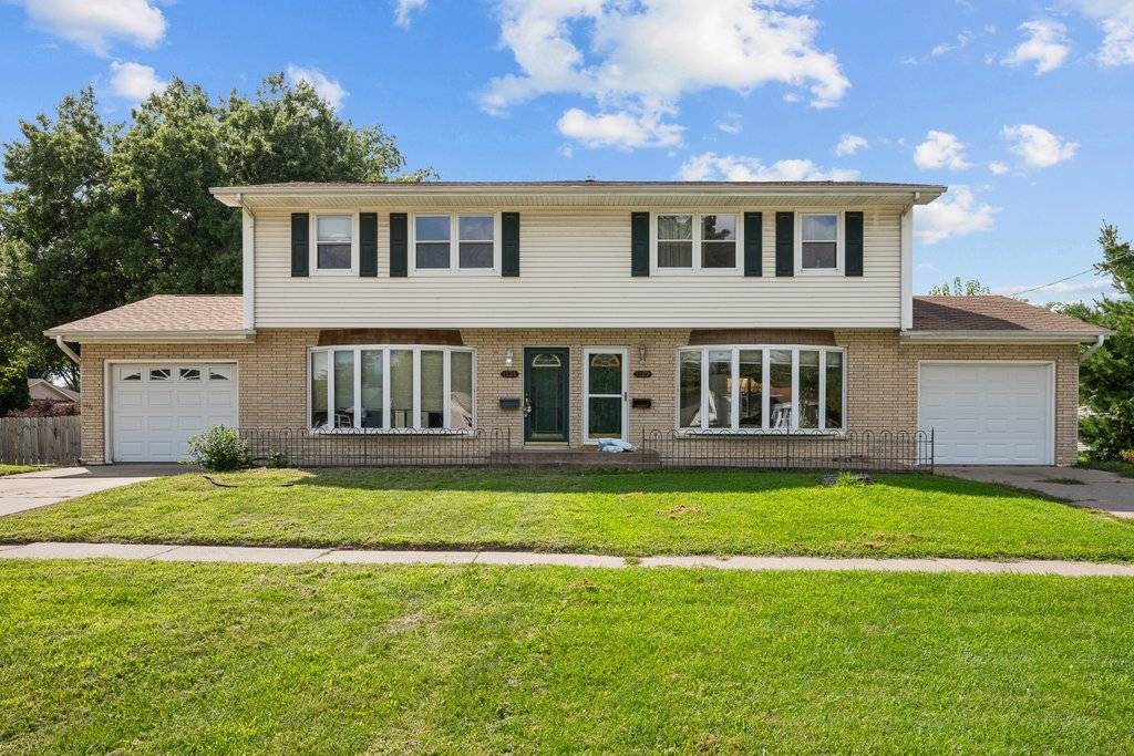1131 48th ST #16, Moline, IL 61265