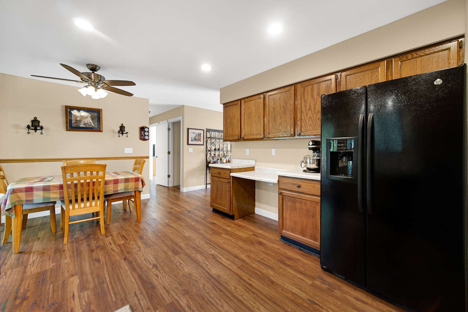 112 Cass ST, Spring Grove, IL 60081