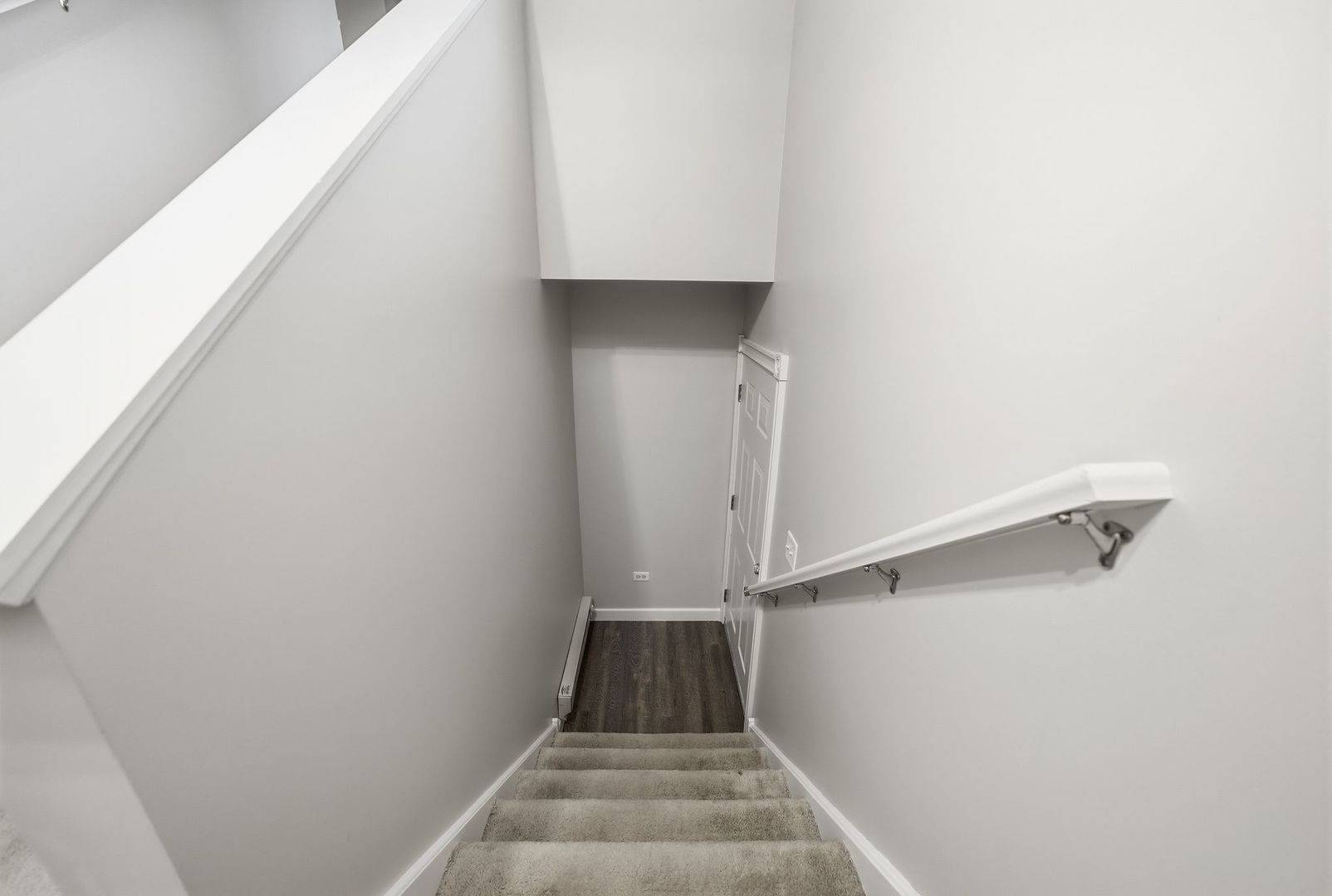 125 Silverstone DR #125, Carpentersville, IL 60110