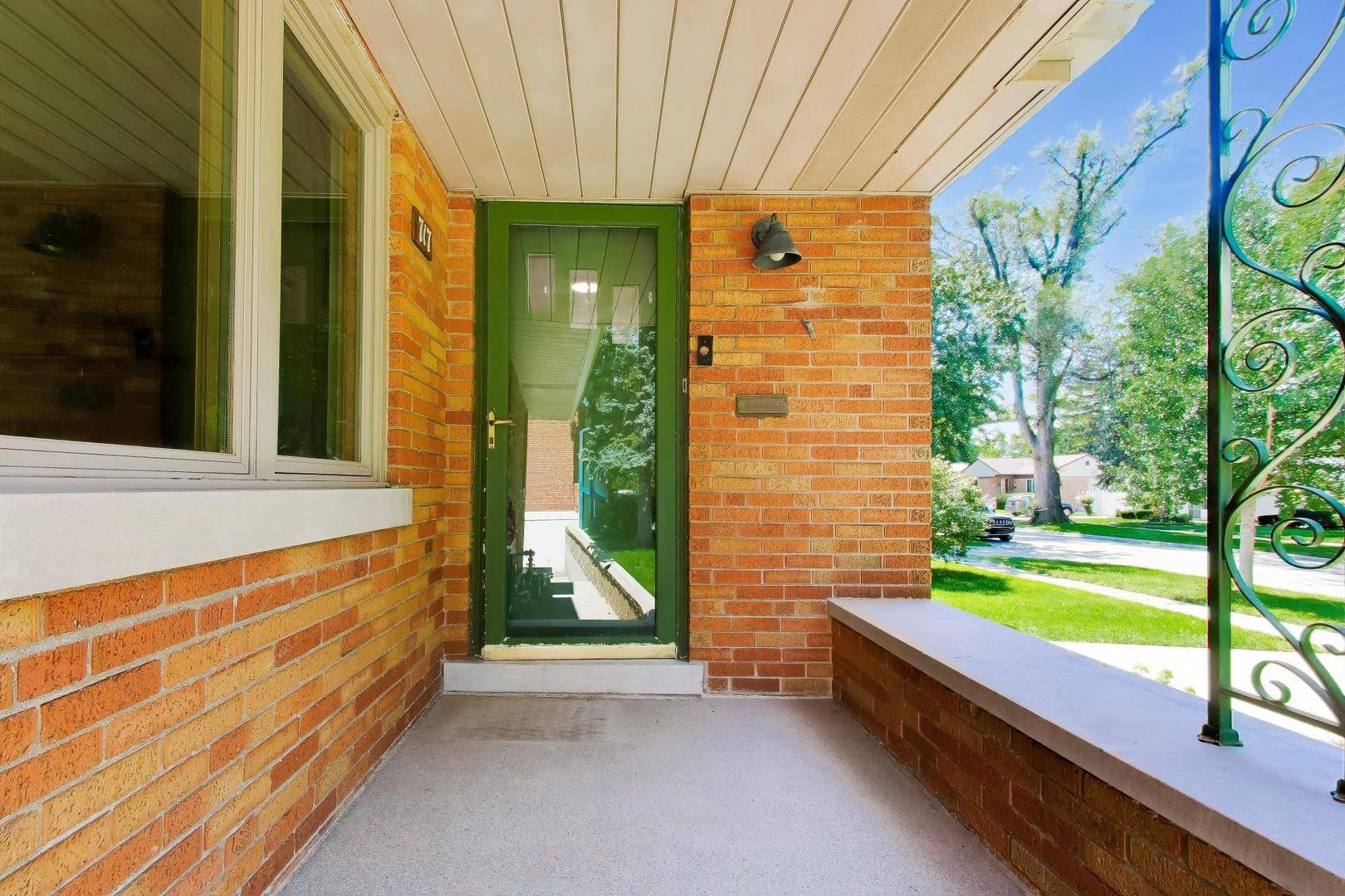 717 Newberry AVE, La Grange Park, IL 60526