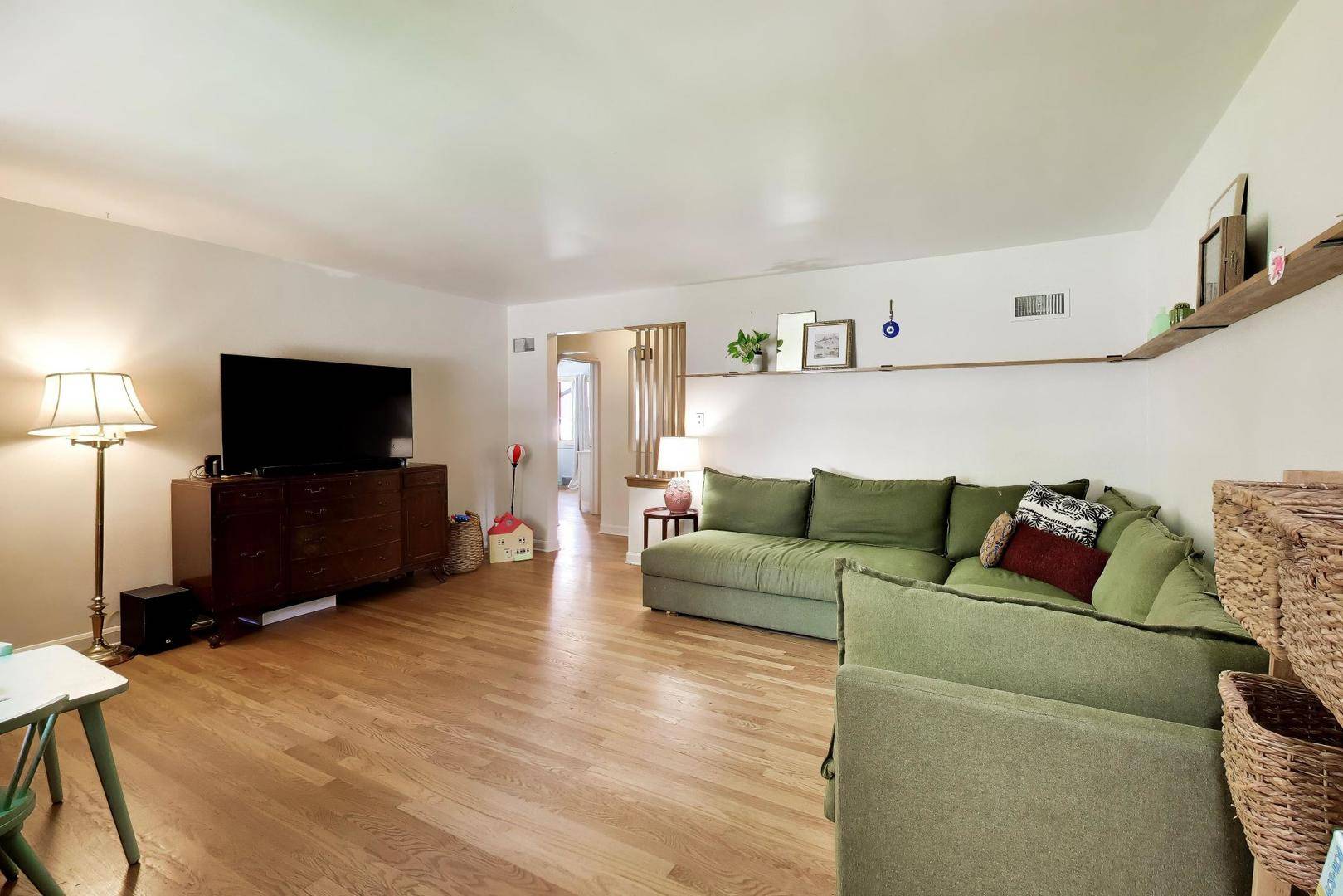717 Newberry AVE, La Grange Park, IL 60526