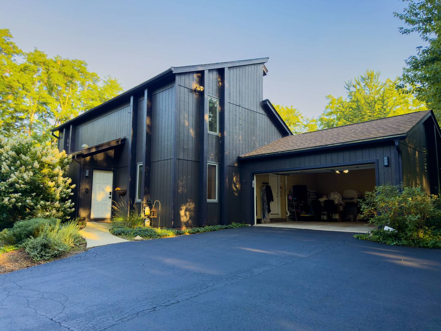 37W271 Weld RD, Elgin, IL 60124