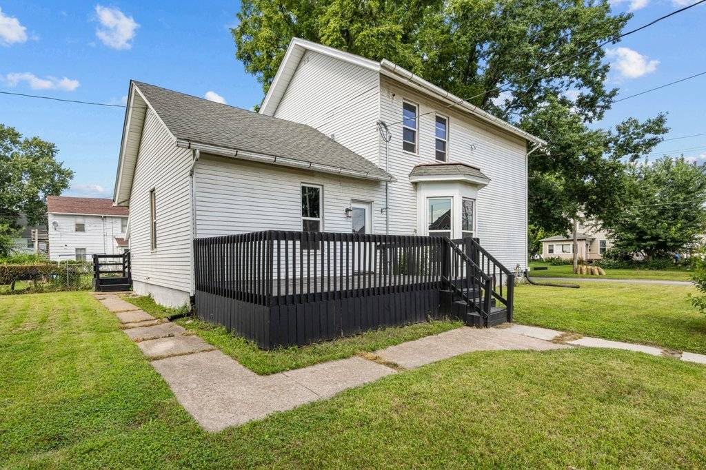 1504 Pershing AVE, Davenport, IA 52803