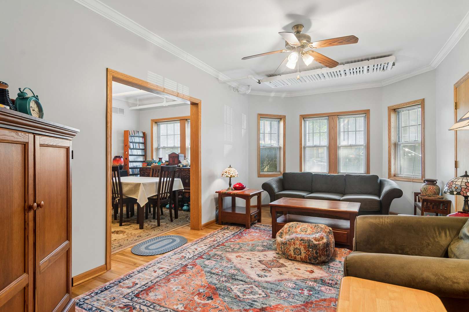 403 S Harvey AVE #G, Oak Park, IL 60302