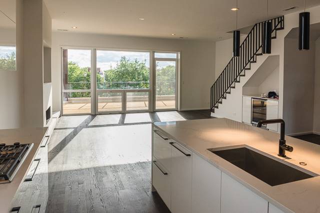 1617 N Ashland AVE #2, Chicago, IL 60622