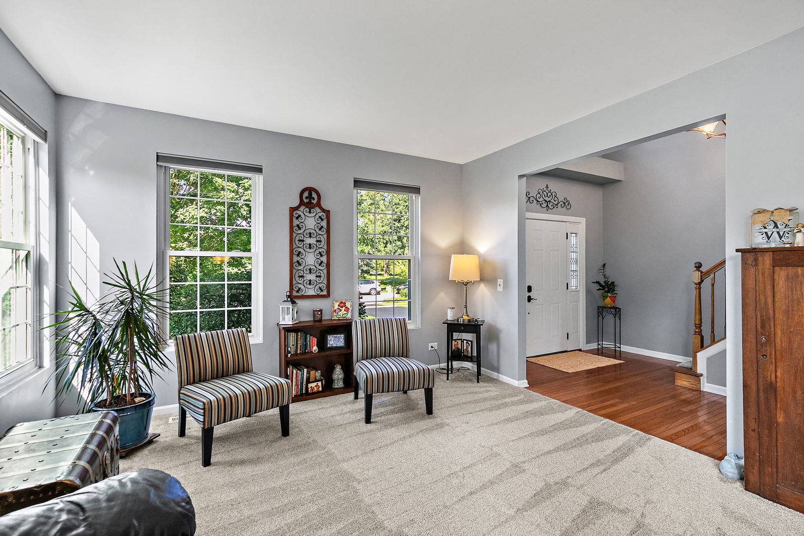 773 Providence LN, Crystal Lake, IL 60012