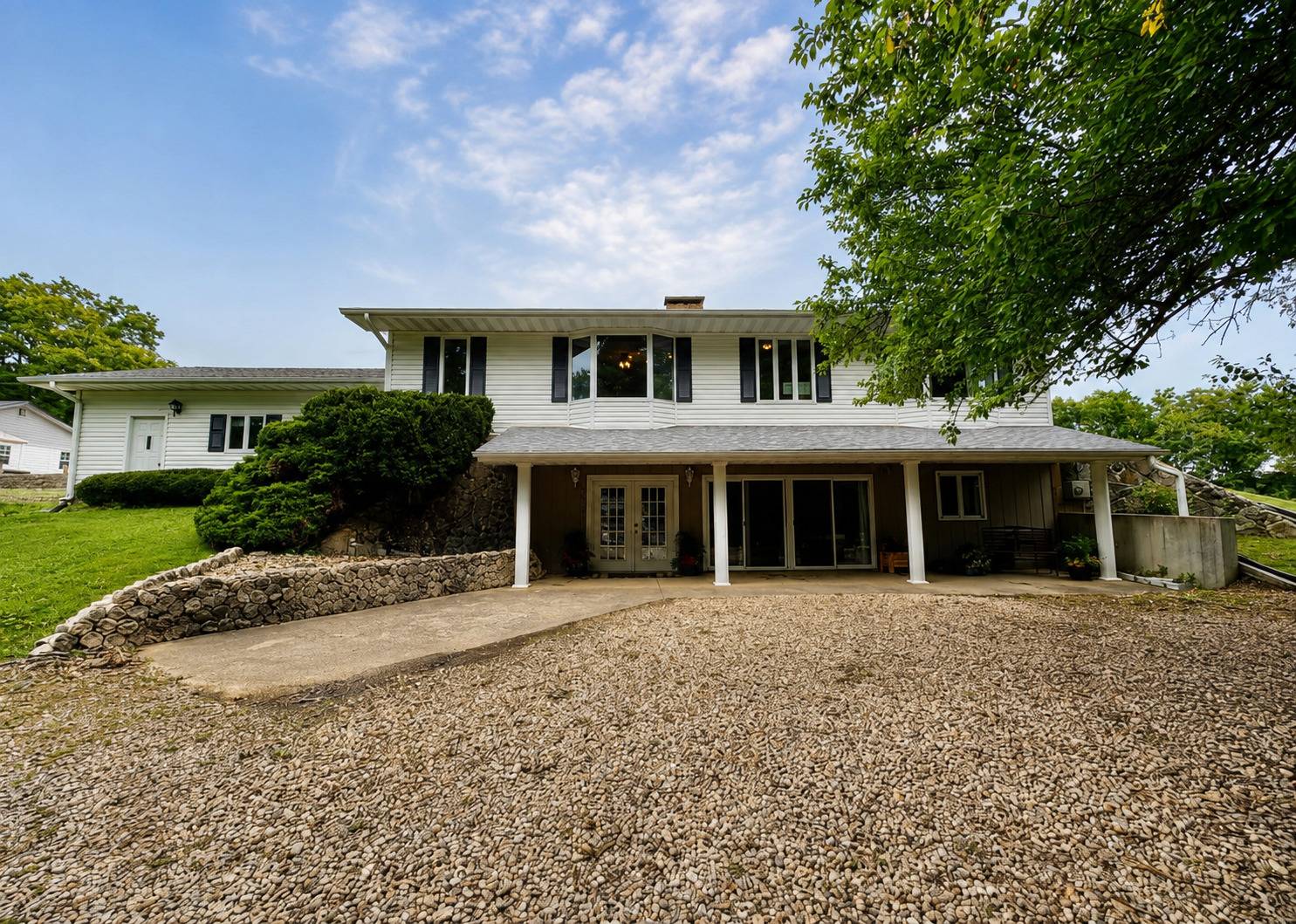 1335 Schwartz RD, Centralia, IL 62801
