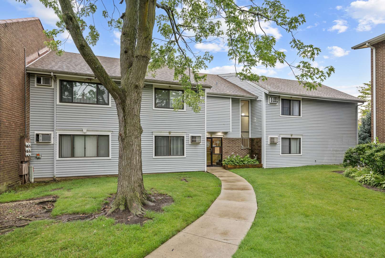 3100 Bayside DR #3, Palatine, IL 60074