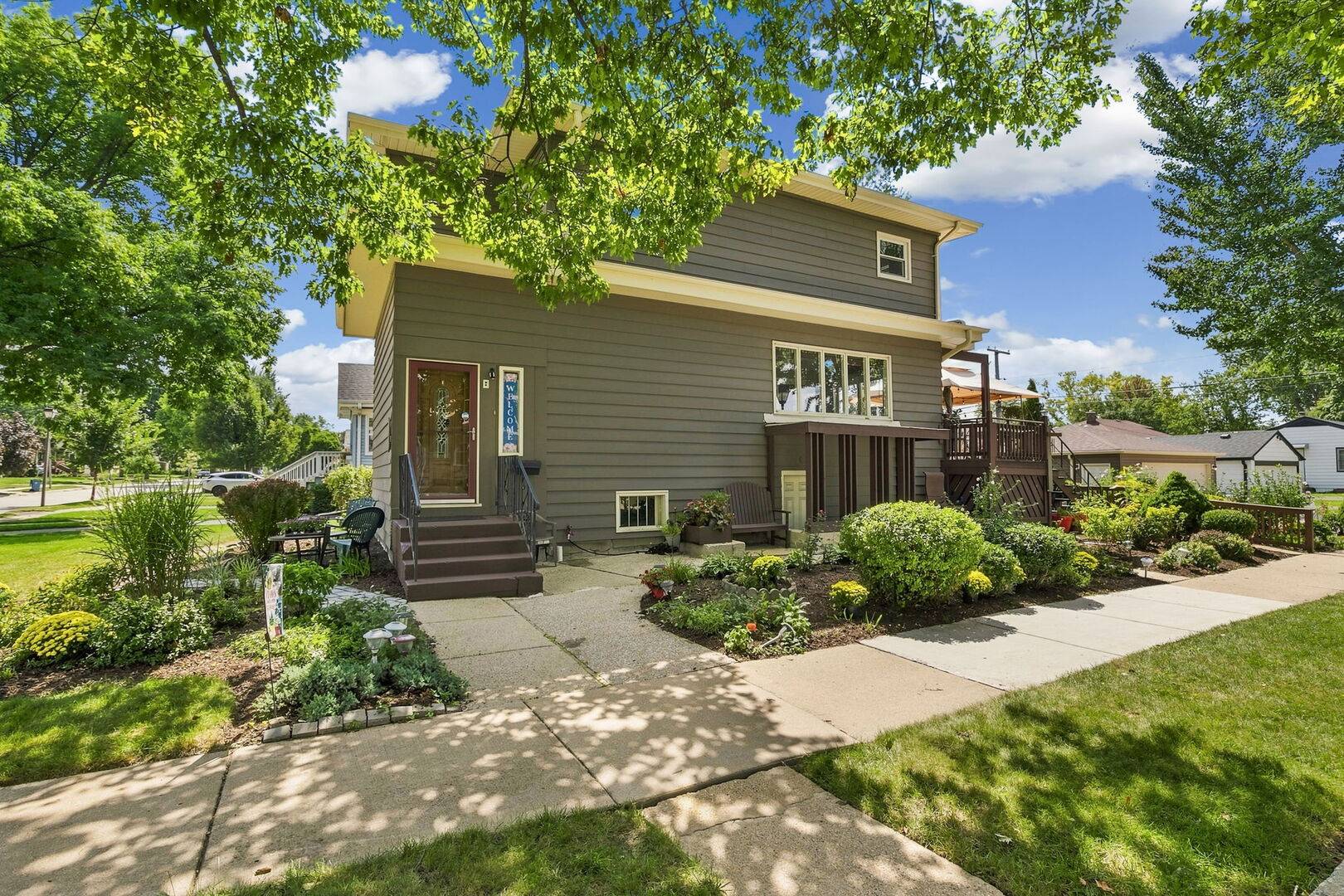 150 S Pick AVE, Elmhurst, IL 60126