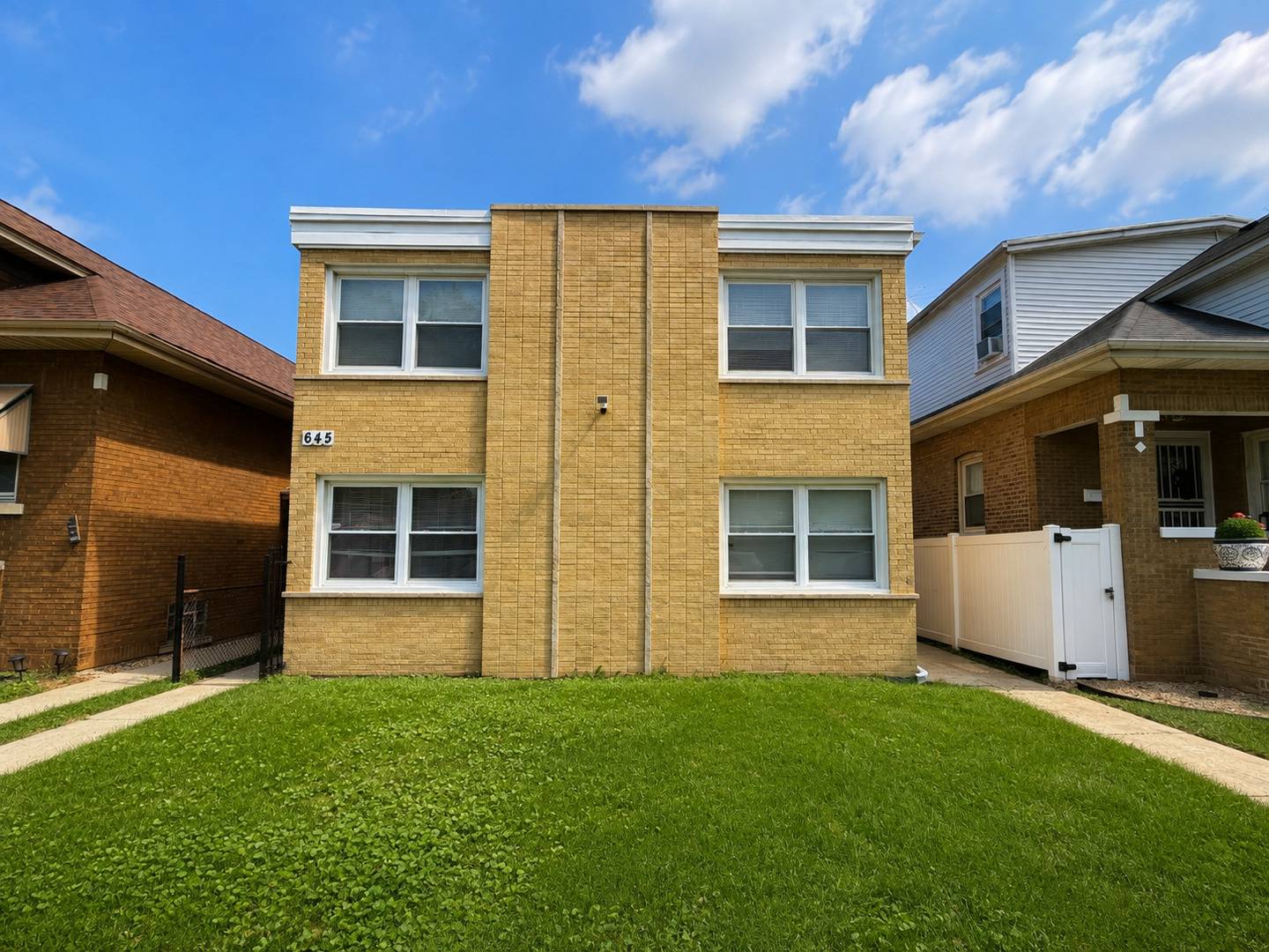645 23rd AVE, Bellwood, IL 60104